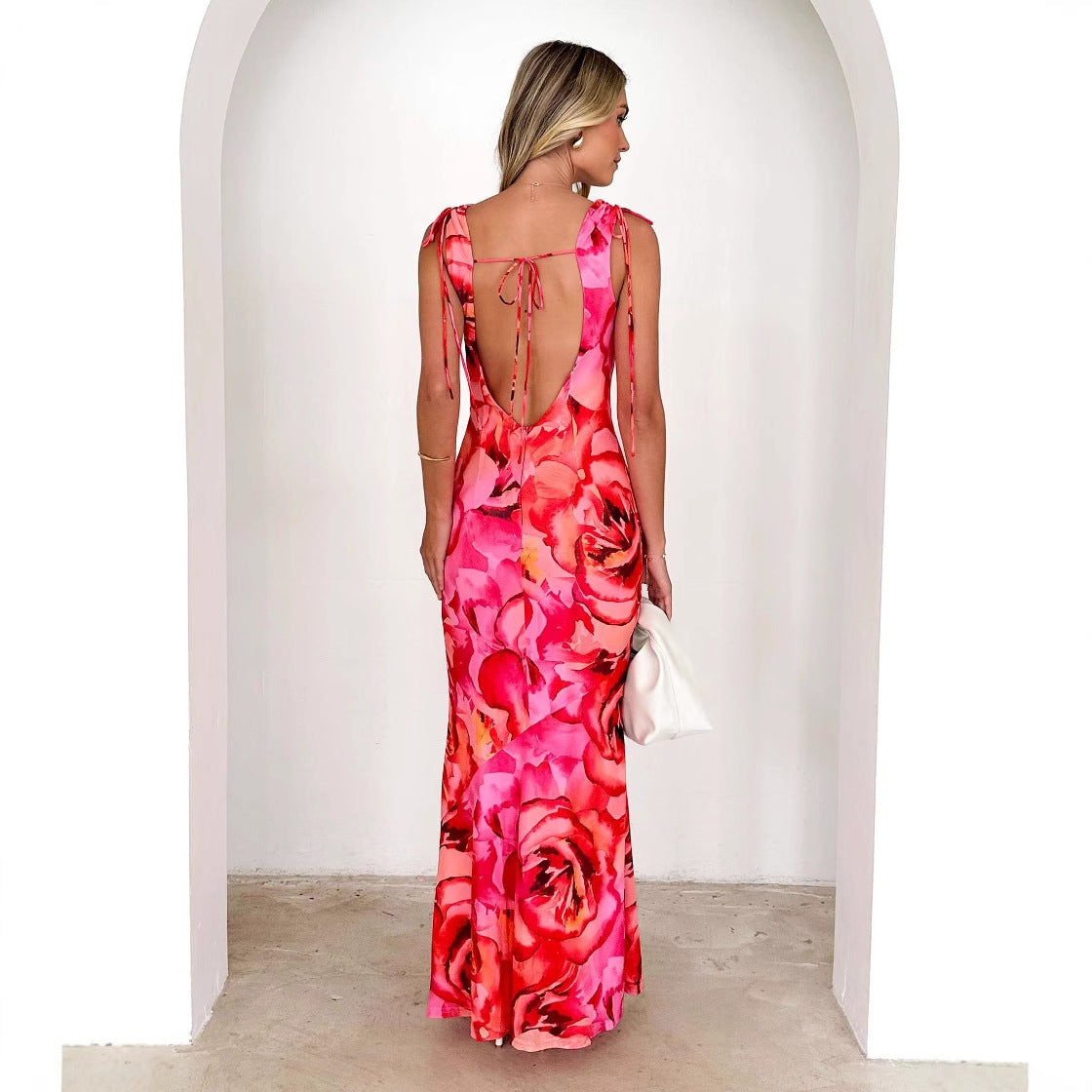 Women’s Maxi Dress – Stretch Fit – V-Neck – Sleeveless – Floral Print – Elegant Drape