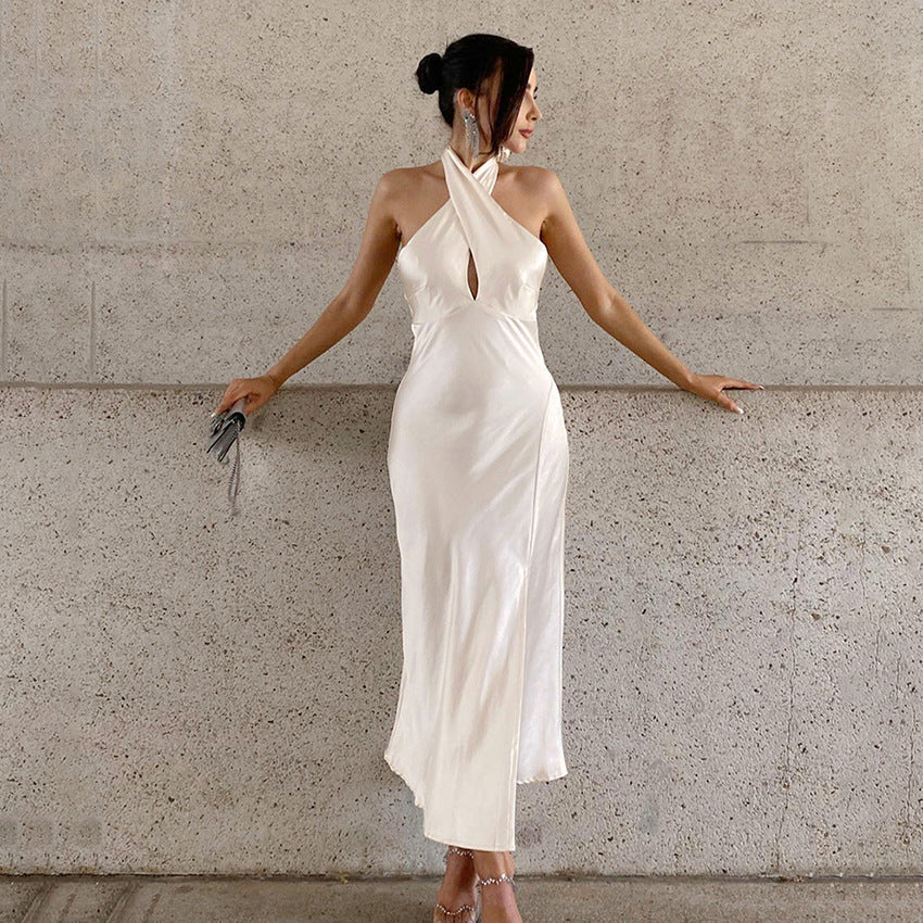 Women’s Evening Gown – Satin Slim Fit – Mermaid Silhouette – Halter Neck Keyhole