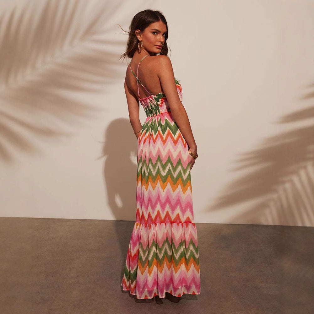 Women’s Maxi Dress – Halter Neck – Tiered Skirt – Zigzag Print – Flowy Fit